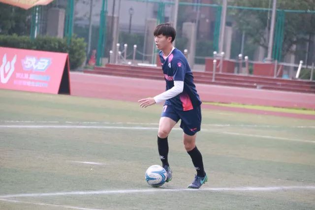 京媒:周琦愿加盟首钢 结果取决于两队谈判结果