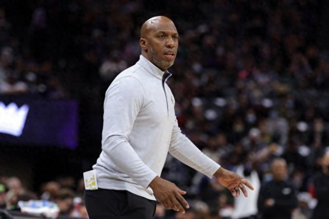 麦丹25分三巨头合计52分 森林狼力克太阳2-0