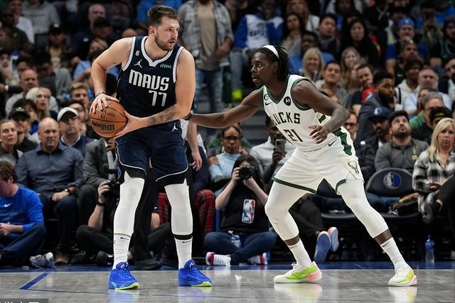 麦凯恩30分76人力克篮网 崔永熙发展联盟得3分